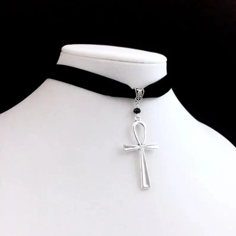 Collar Gargantilla con Colgante de Cruz Ankh