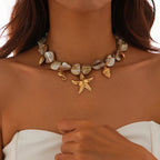 Collar Gargantilla con Colgantes de Conchas Estrella de Mar beige