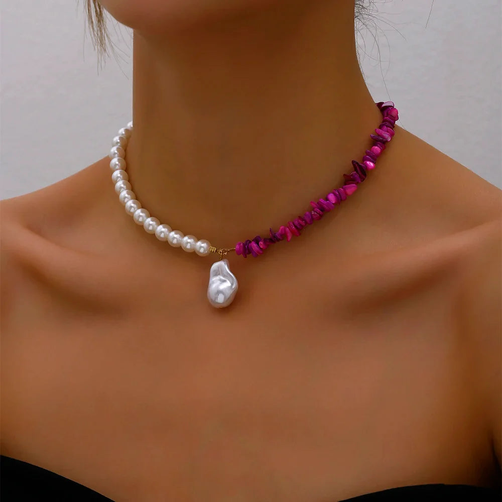 Collar Gargantilla de Estilo con Colgante de Perlas moradas