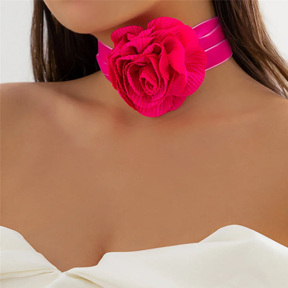 Collar Gargantilla Elegante Colgante Gran Flor de Rosa rosa