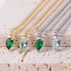 Encantador Collar Gargantilla con Colgante de Gota de Agua y Circonia en oro y azul