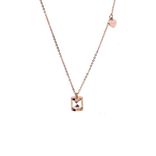 Collar Reloj de Arena Corazón Colgante