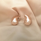 Aretes de Botón Gota Grande de Agua en Oro
