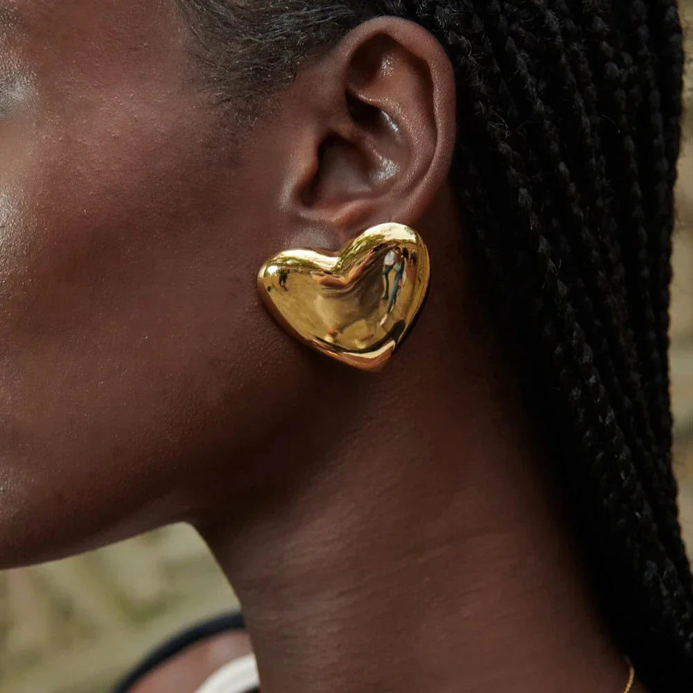 Aretes Grandes de Corazón para Mujer en Oro