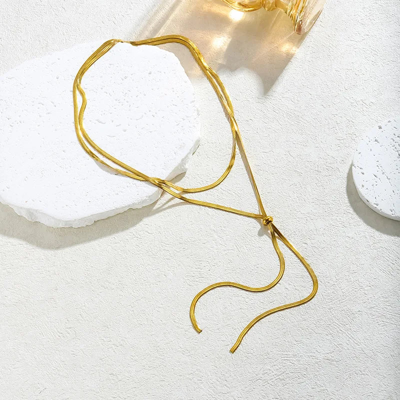 Collar Largo de Escote para Mujer