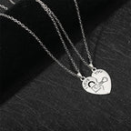 Juego de 2 Collares con Colgantes de Medio Corazón "Te Amo" para Parejas Enamoradas