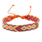 Set de 8 pulseras brasileñas con motivos geométricos
