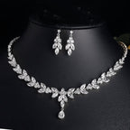 Juego de Collar y Aretes de Boda en Plata
