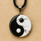 Colgante Yin-Yang en howlita y obsidiana negra 