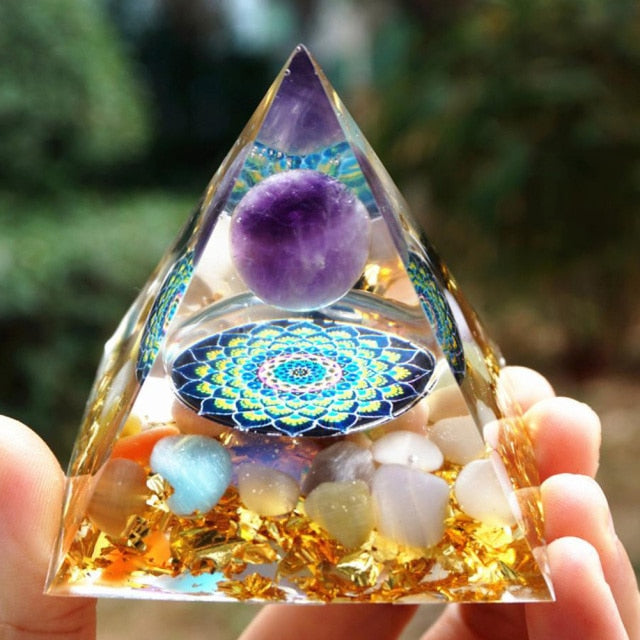 Pirámide Orgonita Protección & Meditación mandala